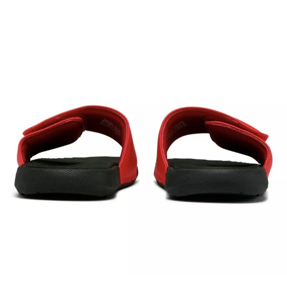 Puma Sandals  Mens Size 11 Red Cool Cat V  Slides